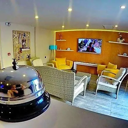 Hotel Saatli *