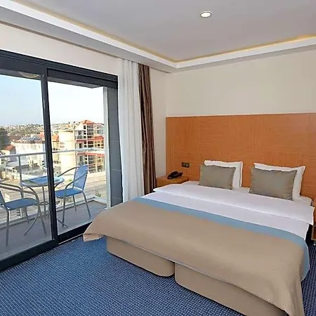 Saatli Hotel *