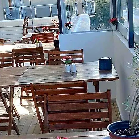 Saatli Hotel *