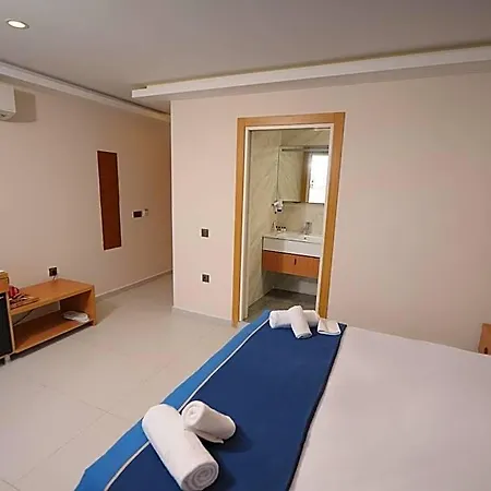Saatli Hotel